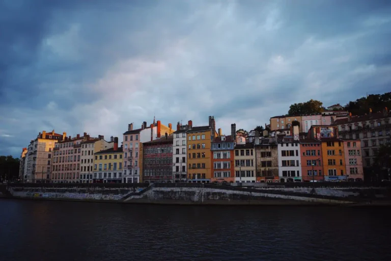 Actualités de Lyon : que suivre et où s&rsquo;informer vraiment