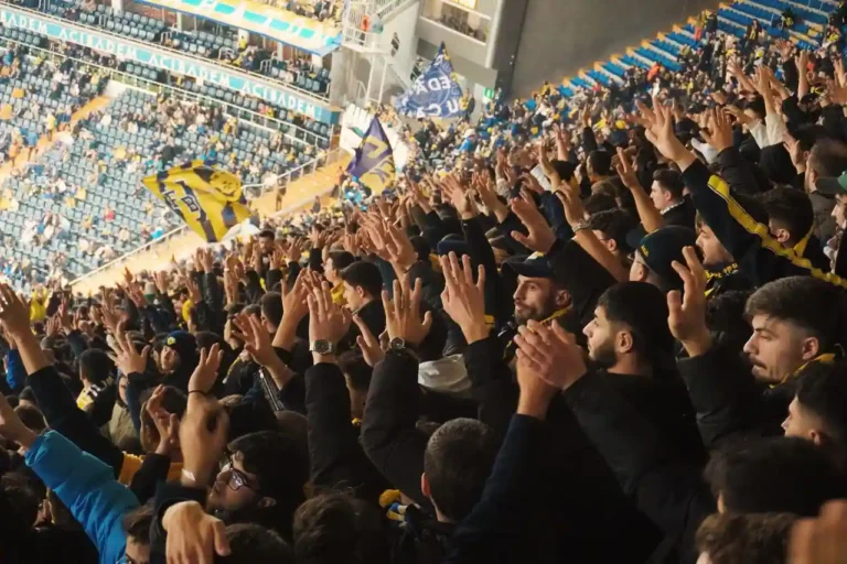 Actualités foot : suivre l&rsquo;info sans se noyer ni se faire avoir
