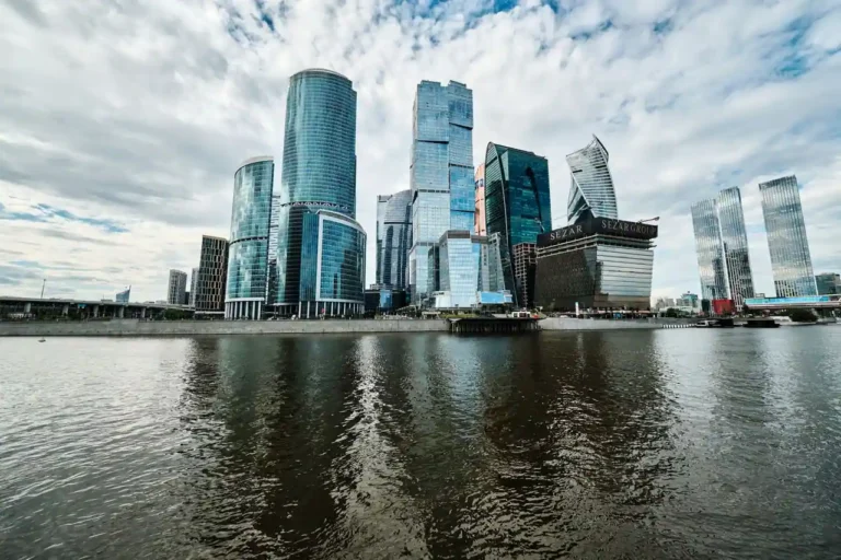 Bourse de Paris : comprendre son fonctionnement et investir