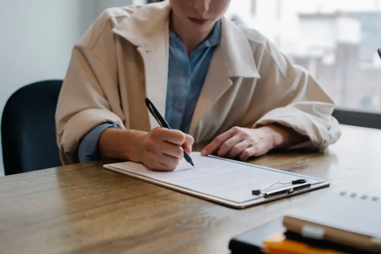 Lettre de motivation : un exemple commenté à adapter