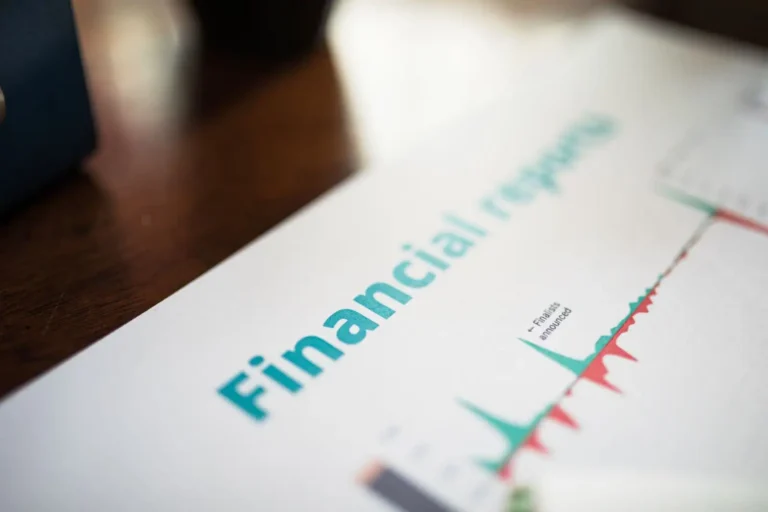 Suivre l&rsquo;actualité économique : méthode et repères