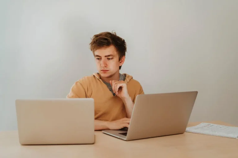 Mission freelance : trouver, décrocher et cadrer ses missions