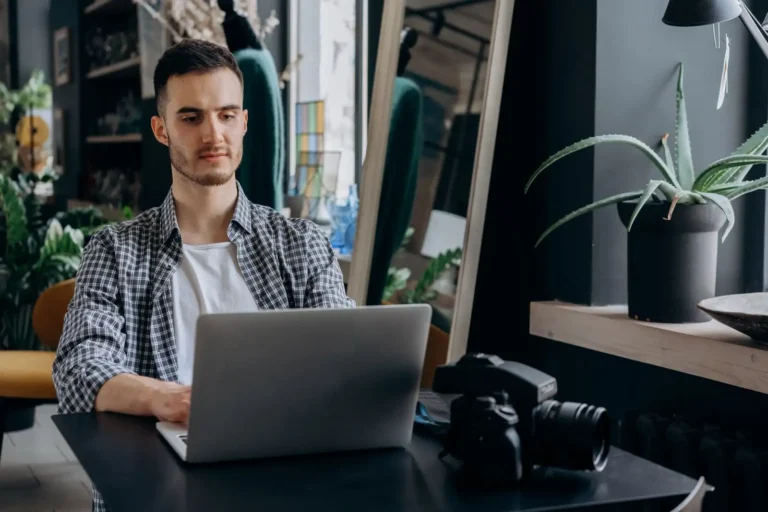 Freelance jobs : où trouver ses missions et comment débuter