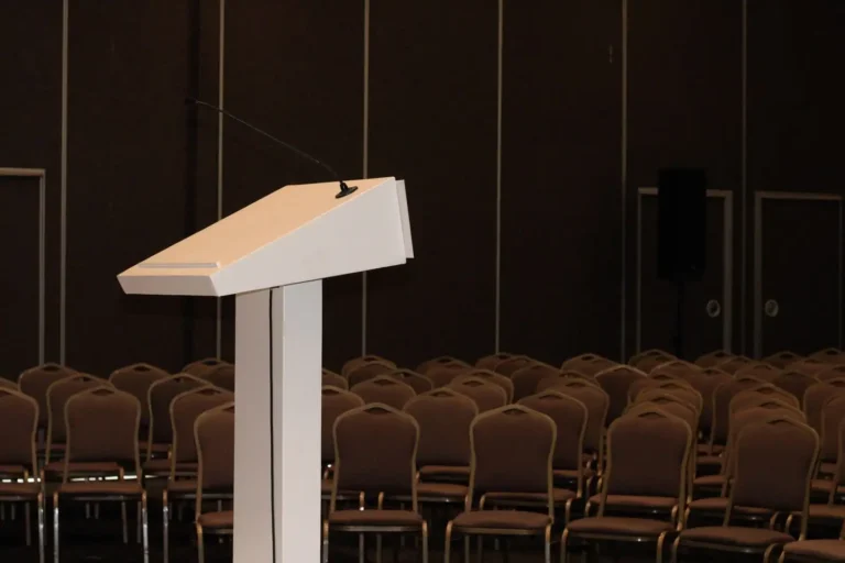 Communication politique : acteurs, techniques et limites